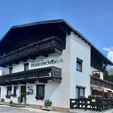 Alojamento de Acomodação e Pequeno-almoço Ostbach Leutasch