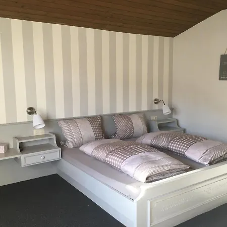 Ostbach Alojamento de Acomodação e Pequeno-almoço