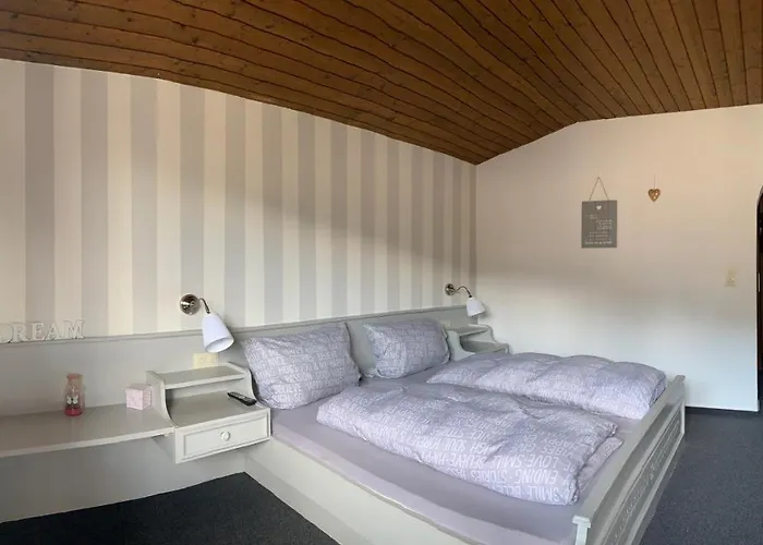 فندق مبيت وإفطار Ostbach